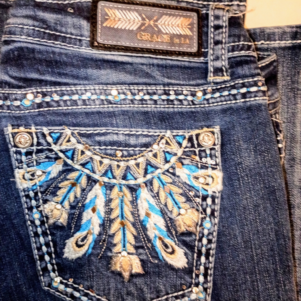 Grace in LA Blue and White Jeans with Decorative Stitching